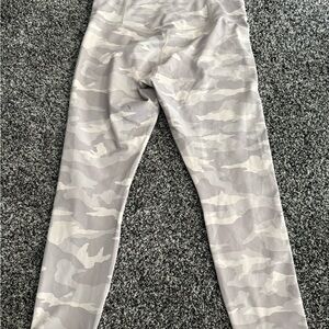 Women’s Athleta Camo Leggings
